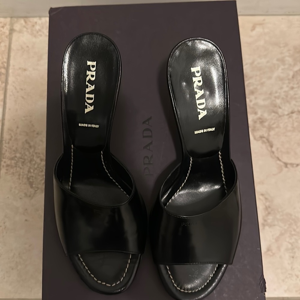 Prada black heels size 36 1/2